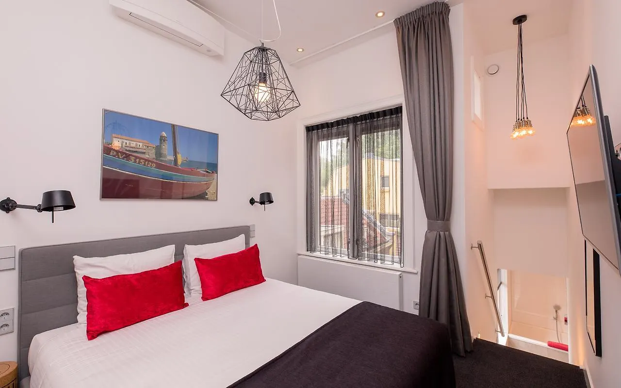 Boutique Hotel Zies Utrecht 3*,  Netherlands