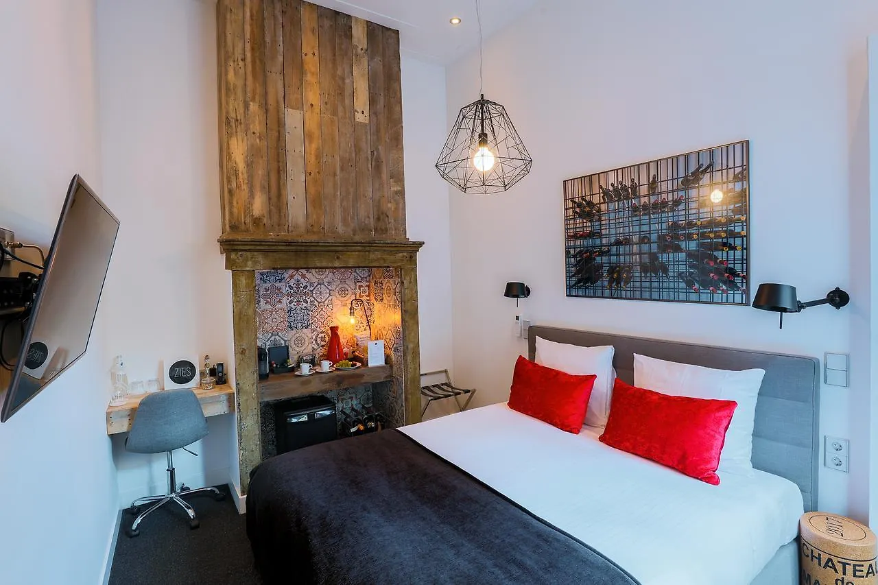 Boutique Hotel Zies Utrecht 3*,  Netherlands