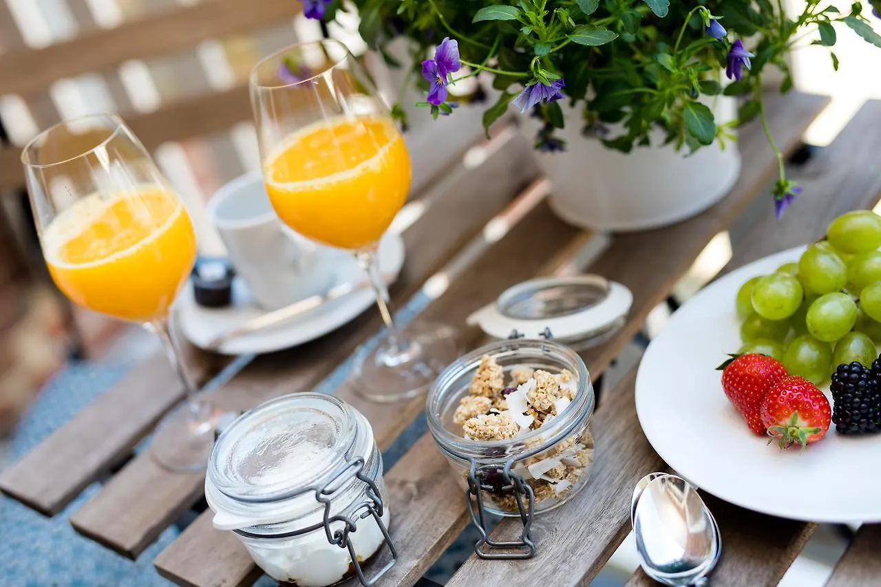 Boutique Hotel Zies Utrecht 3*,