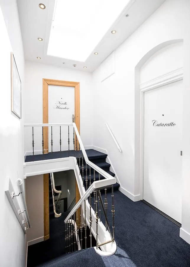 Boutique Hotel Zies Utrecht 3*,  Netherlands